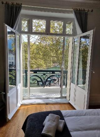 Le Ness - Face Au Pont Des Amours - Majord'Home Annecy Exterior photo